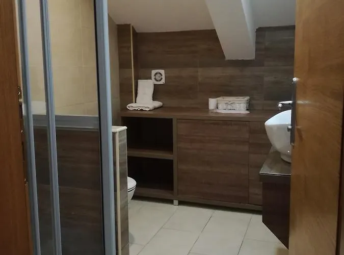 Jezero Мотель *